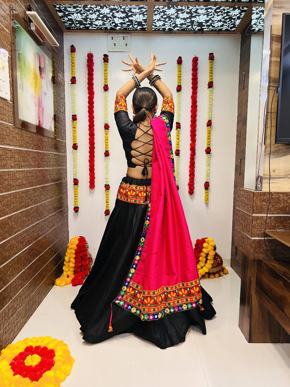 Aawiya Rajwadi Vol 8 D no. 7049 Cotton Silk Gamthi Work Traditional Lehenga Choli