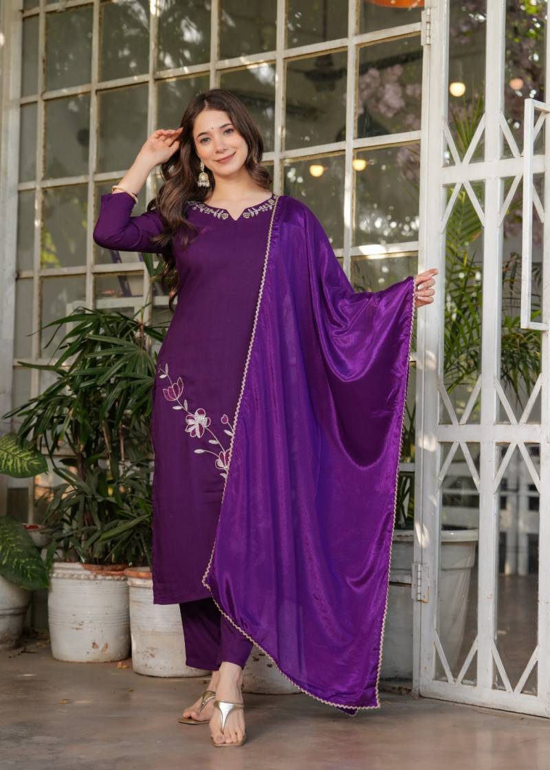 9star Fashion Heer Vol 1 Rayon Embroidered Kurti Bottom With Dupatta