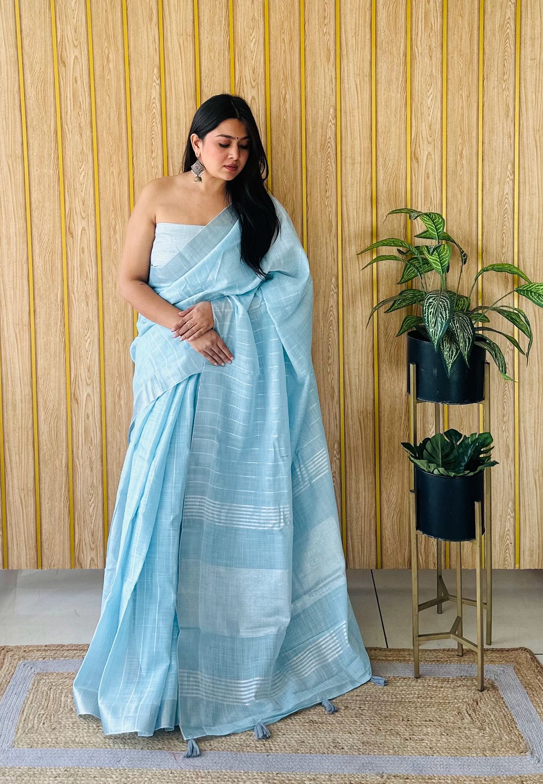 Lekha VC Sidhdhi Linen With Lining Weaving Saree Collection