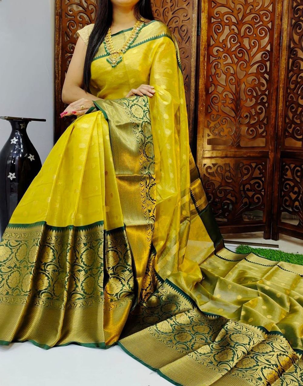 Aab Kanchivaram Green Silk Festive Wear Saree Collection