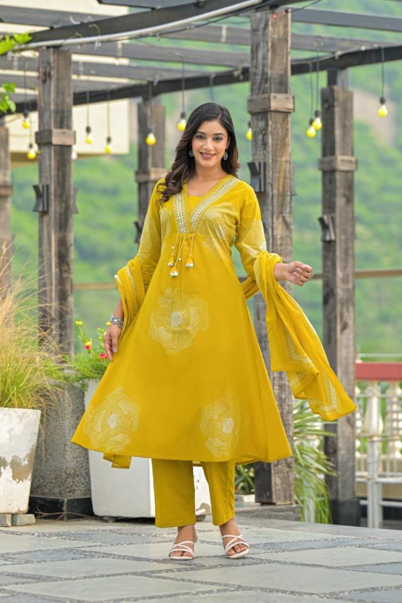 Naisha K 169 Cotton Printed Kurti Bottom With Dupatta