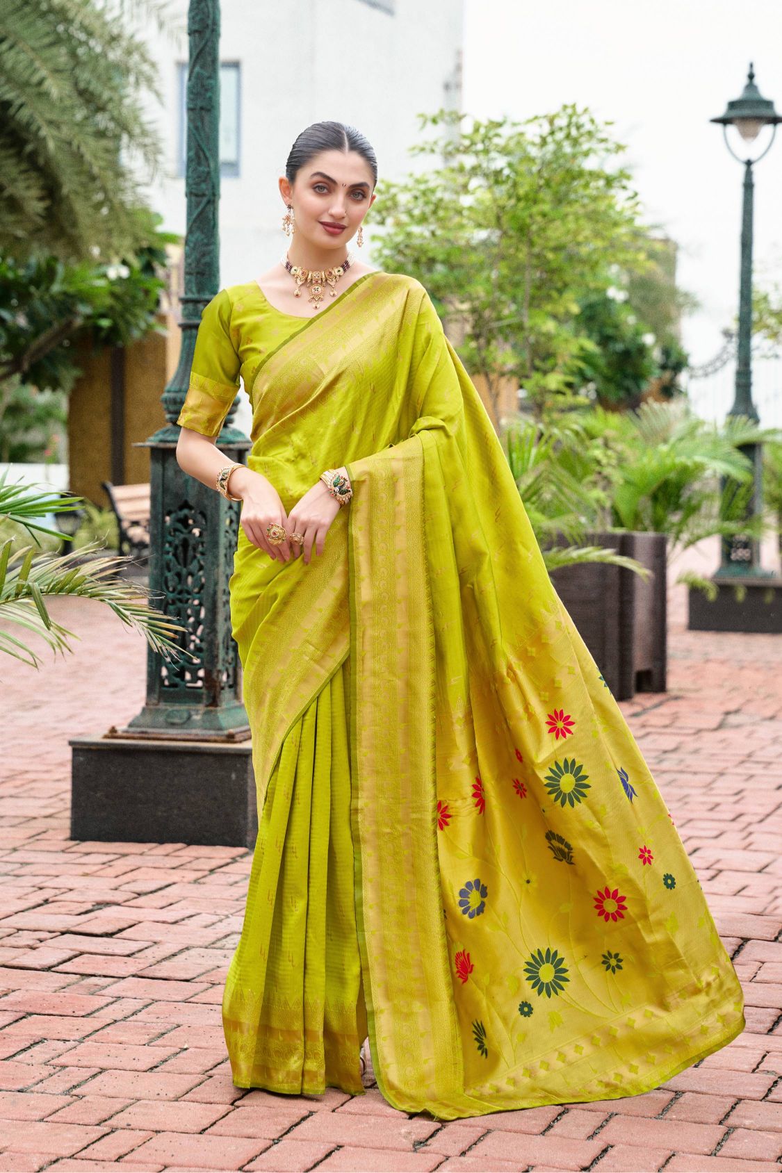 Meera 299 Party Wear Zari Weaving Worked Paithani Silk Saree with Un Stitched Blouse