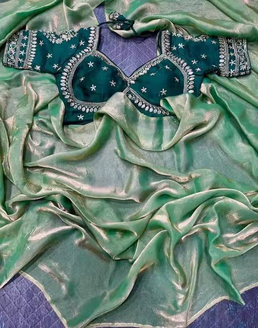 Fendy With Ready Blouse Immycho Rich Fabric Saree Collection