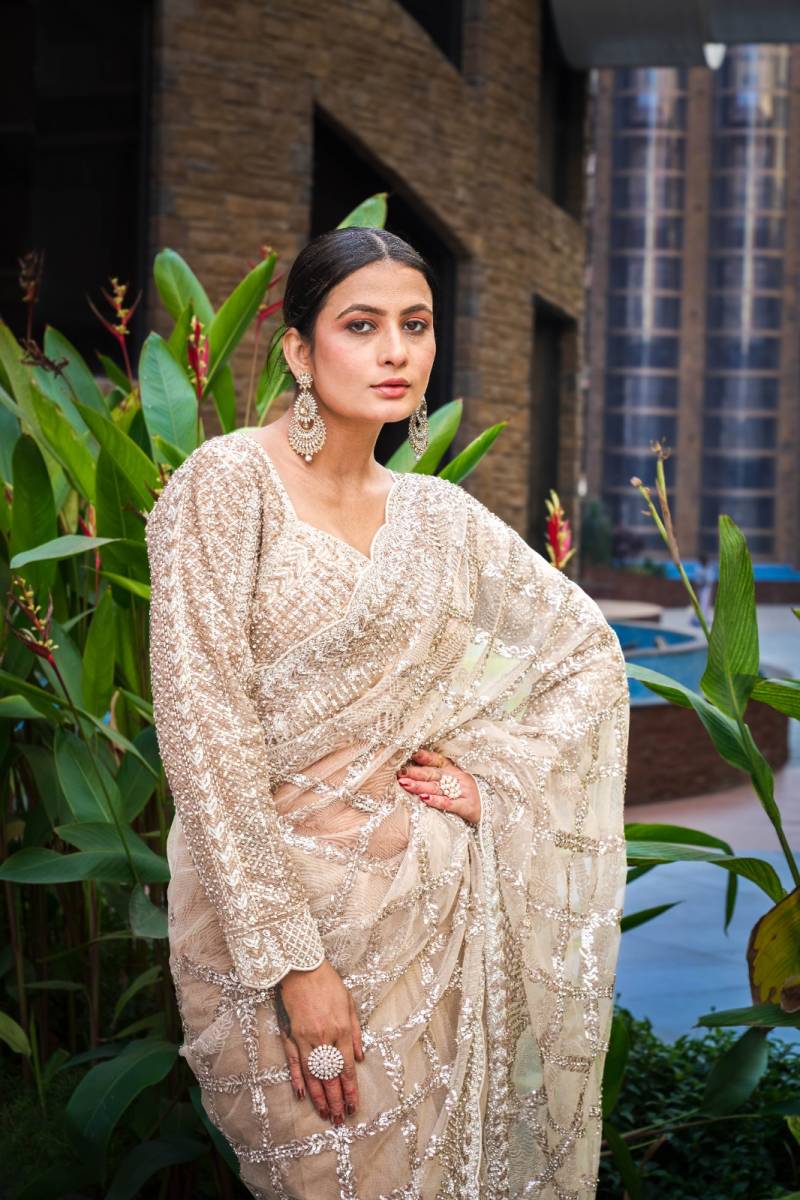 Kp 1001 Gold Net Fancy Saree Collection