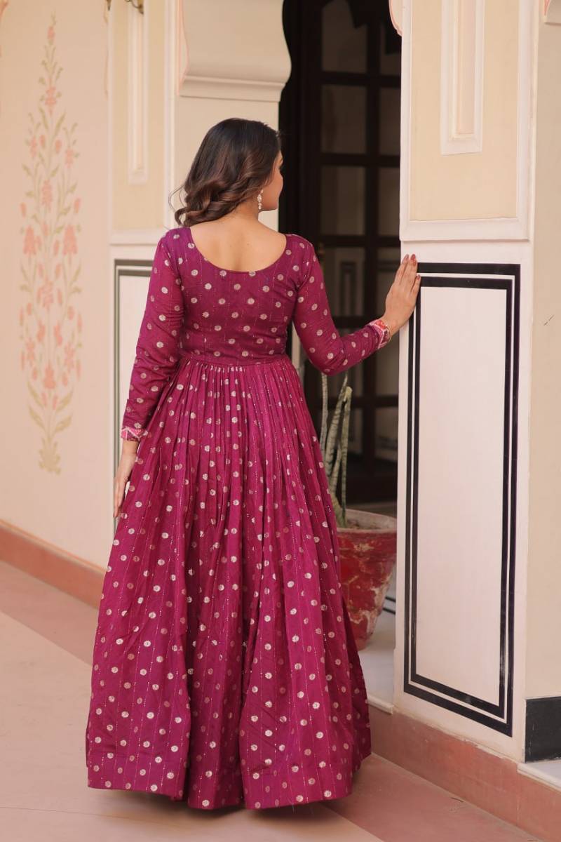 Lw 9243 Position Print Choli With Designer Jacquard Gown Collection