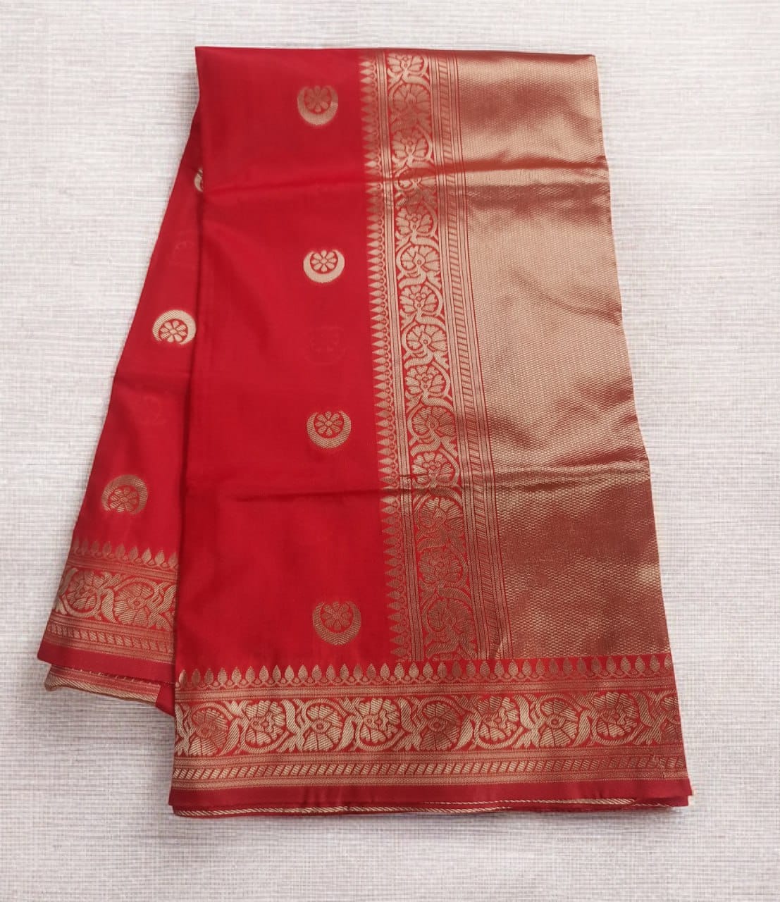 Sf 142 Soft Lichi Silk Jacquard Work Saree