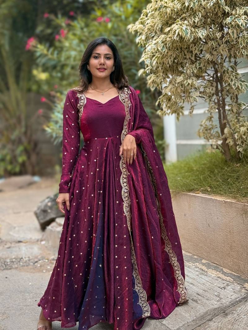 Ruhi S 516 Fandy Silk Designer Party Wear Gown Collection