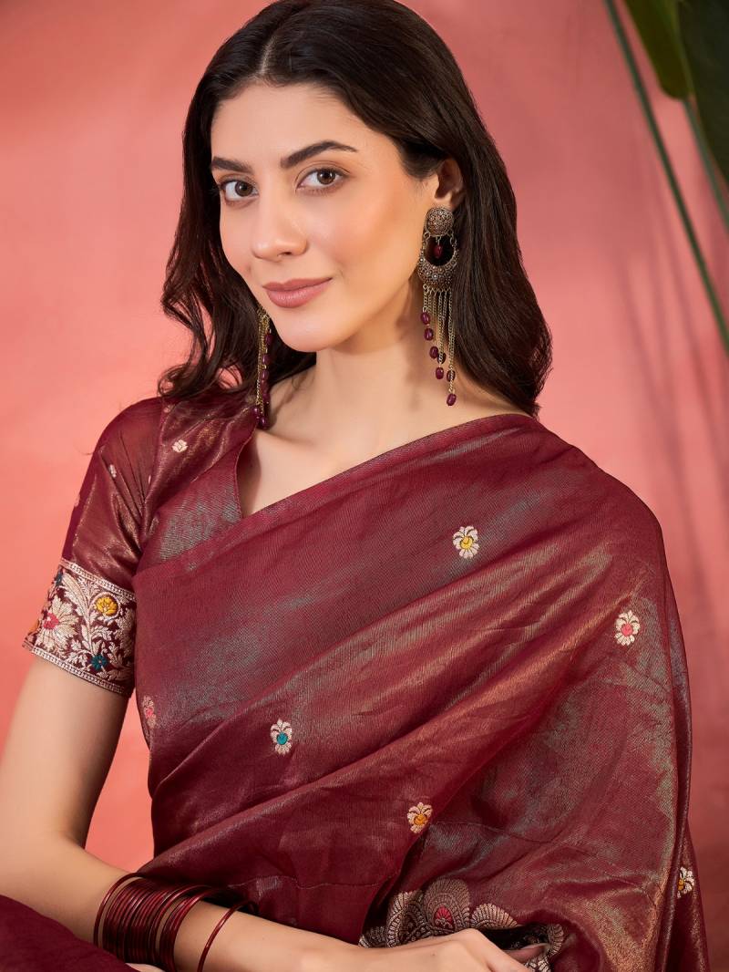Cp 8252 Jacquard Worked Shimmer Saree Collection
