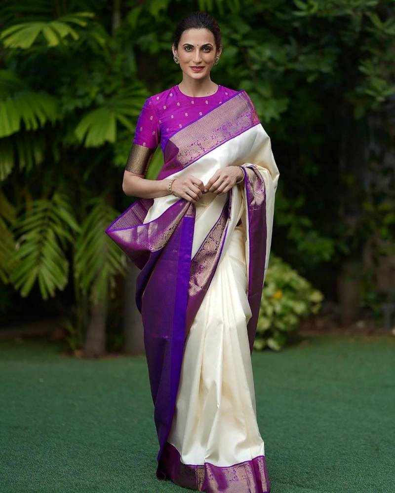 Soft Silk 6071 Soft Lichi Silk Fancy Festival Wear Saree Collection