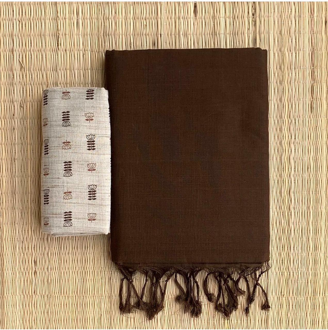 Lekha CF 161 Khadi Cotton Plain Saree With Printed Blouse