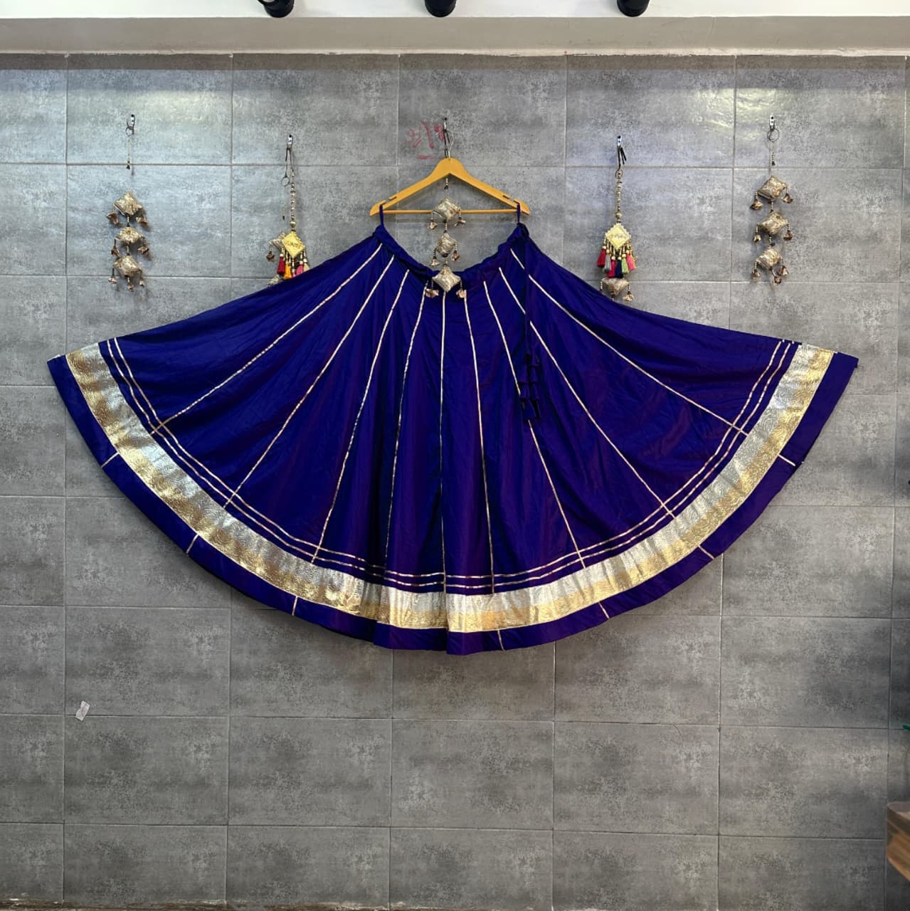 Scmd 09 Rayon Cotton Lehenga With Lampi Border Work