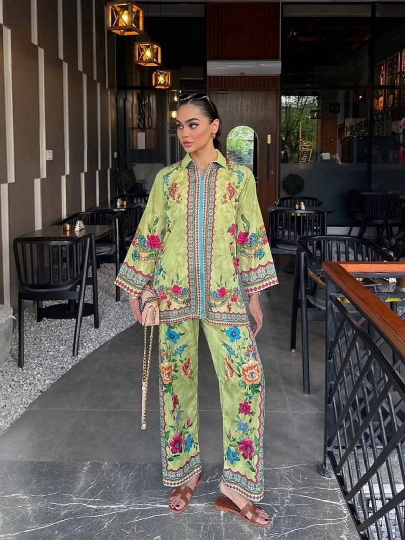 Yd 40 Crepe Digital Printed Stylish Look Cord Set