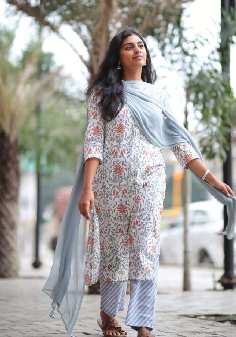 Dhruvi 346 Viscose Printed Kurti And Bottom Dupatta Collection