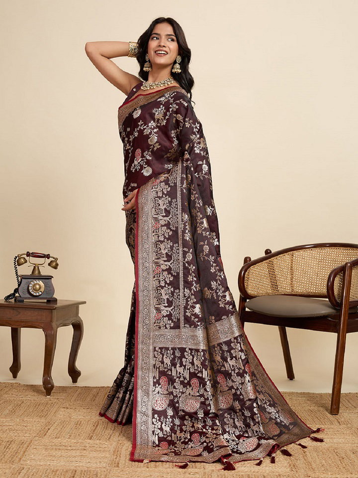 Maahi 196 Party Wear Zari Weaving Worked Paithani Silk Saree with Un Stitched Blouse