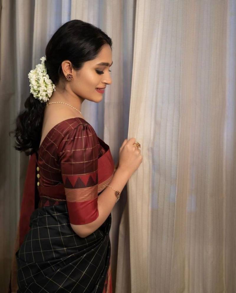 Soft Silk 5077 Lichi Soft Silk Rich Pallu Casual Wear Saree Collection