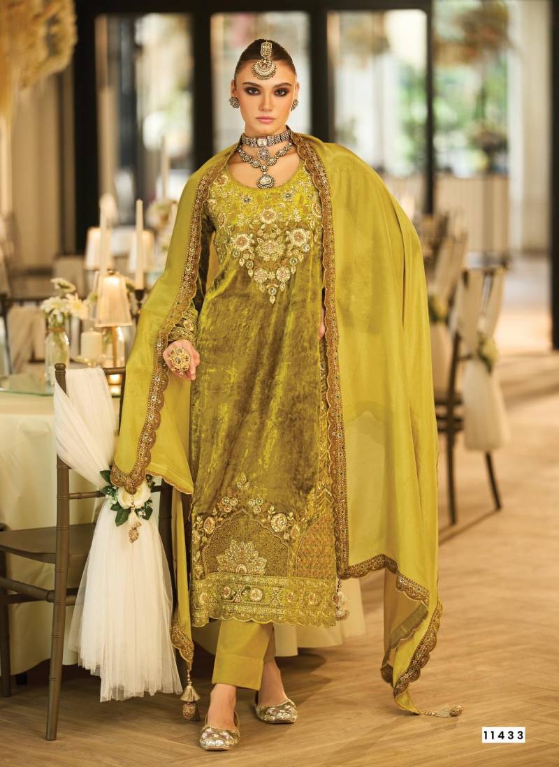 Ibiza Aylin Viscose Velvet Embroidery Salwar Kameez Collection