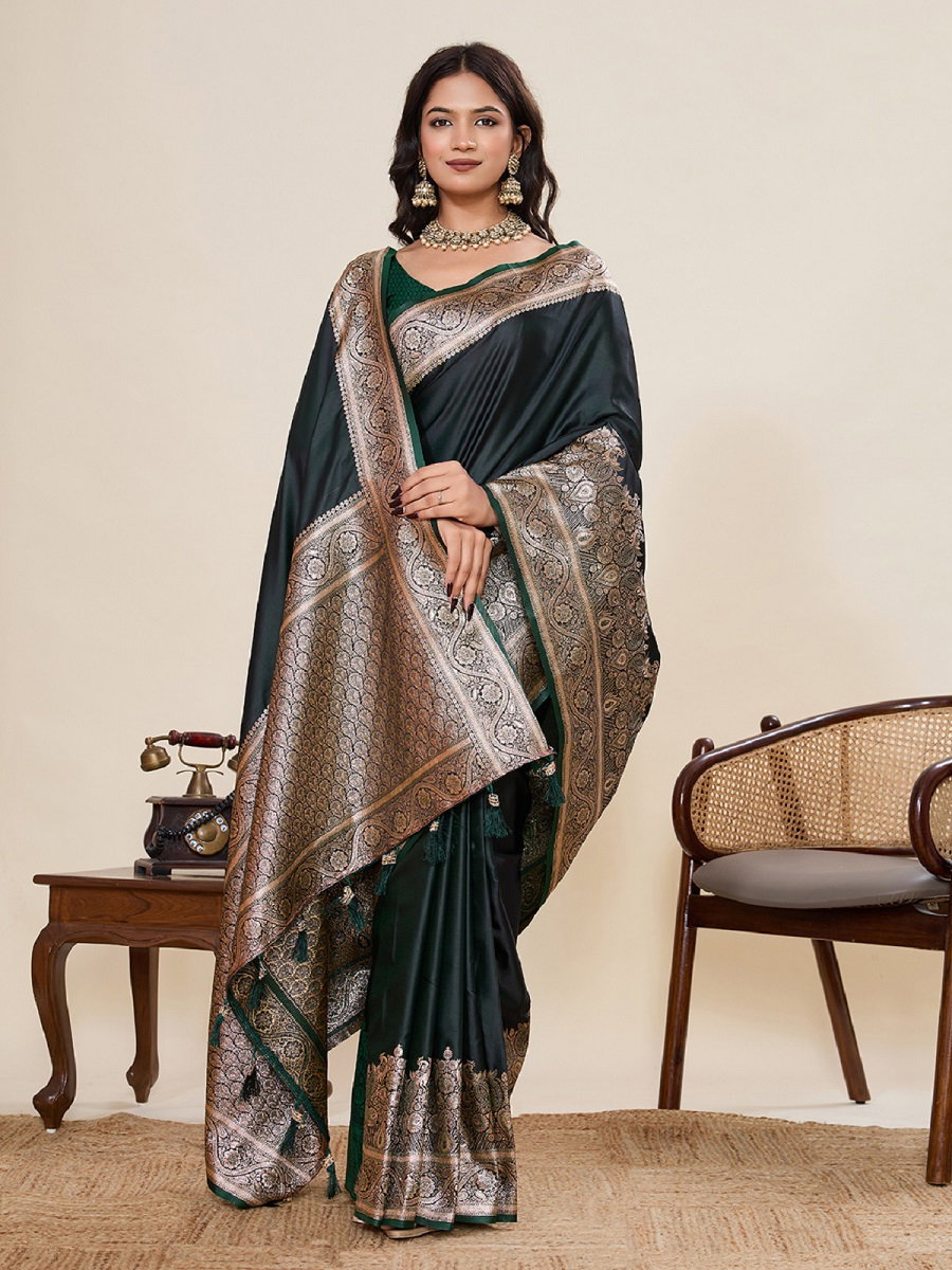 Maahi 200 Wedding Wear Heavy Jari Weaving Worked Minakari Silk Saree with Un Stitched Blouse