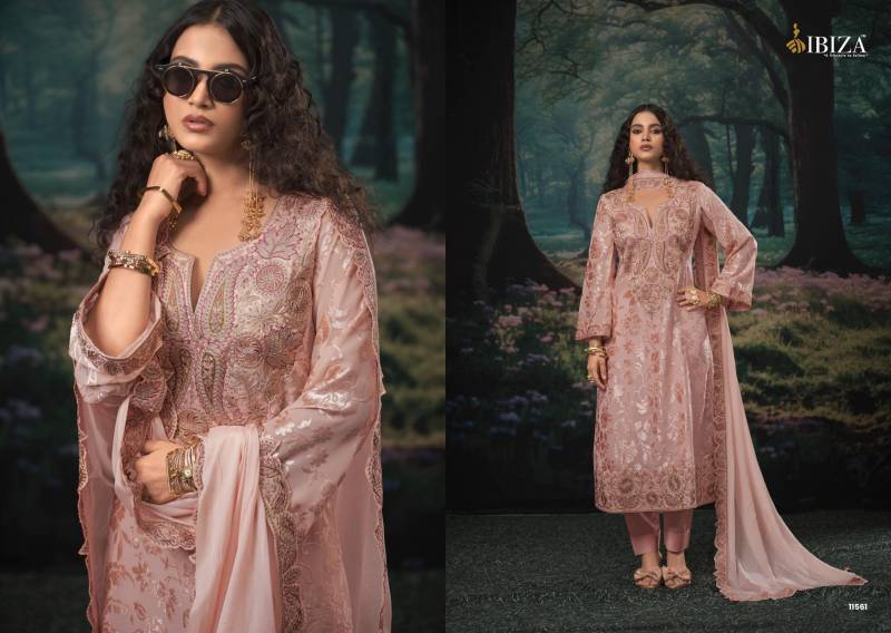 Ibiza Palachi Paisley Velvet Brasso Embroidery Work Salwar Kameez