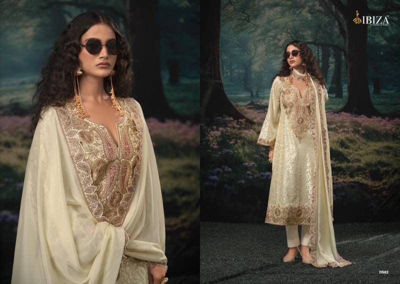 Ibiza Palachi Paisley Velvet Brasso Embroidery Work Salwar Kameez