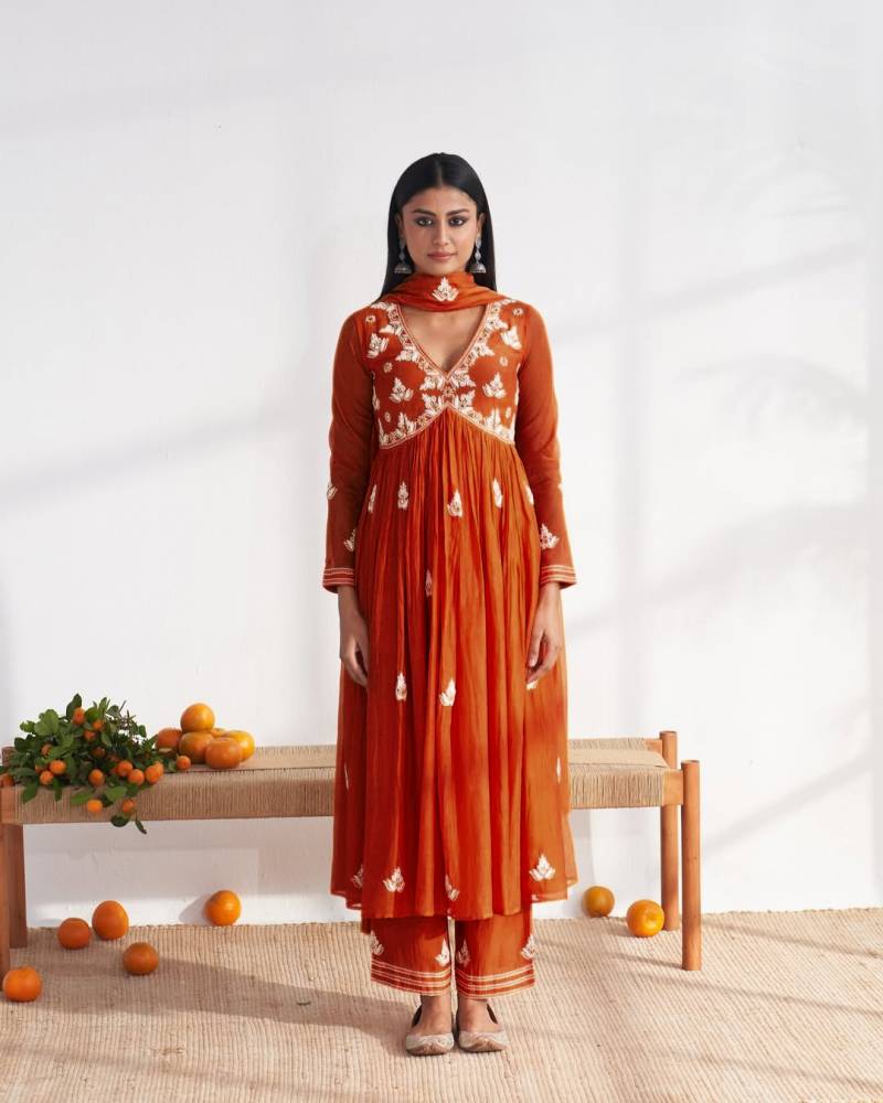 Sataditi 01 Cp Vichitra Embroidered Kurti Set Collection