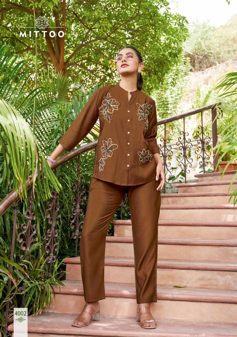 Mittoo Pranjal Viscose Handwork Threadwork Co Ord Set