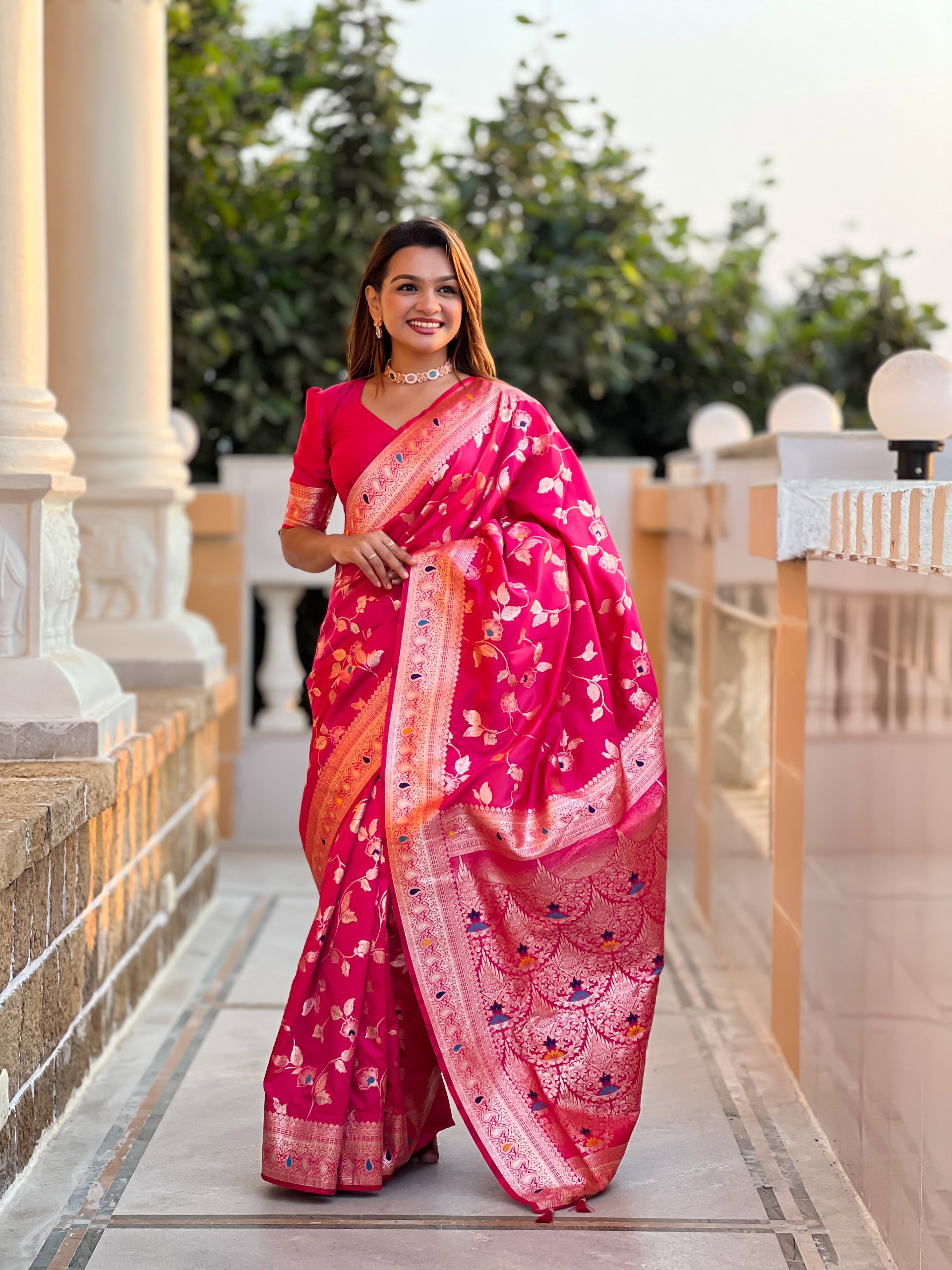 Lekha MN Banarasi 4D Patola Soft Banarasi Silk Zari Weaving Meenakari Saree