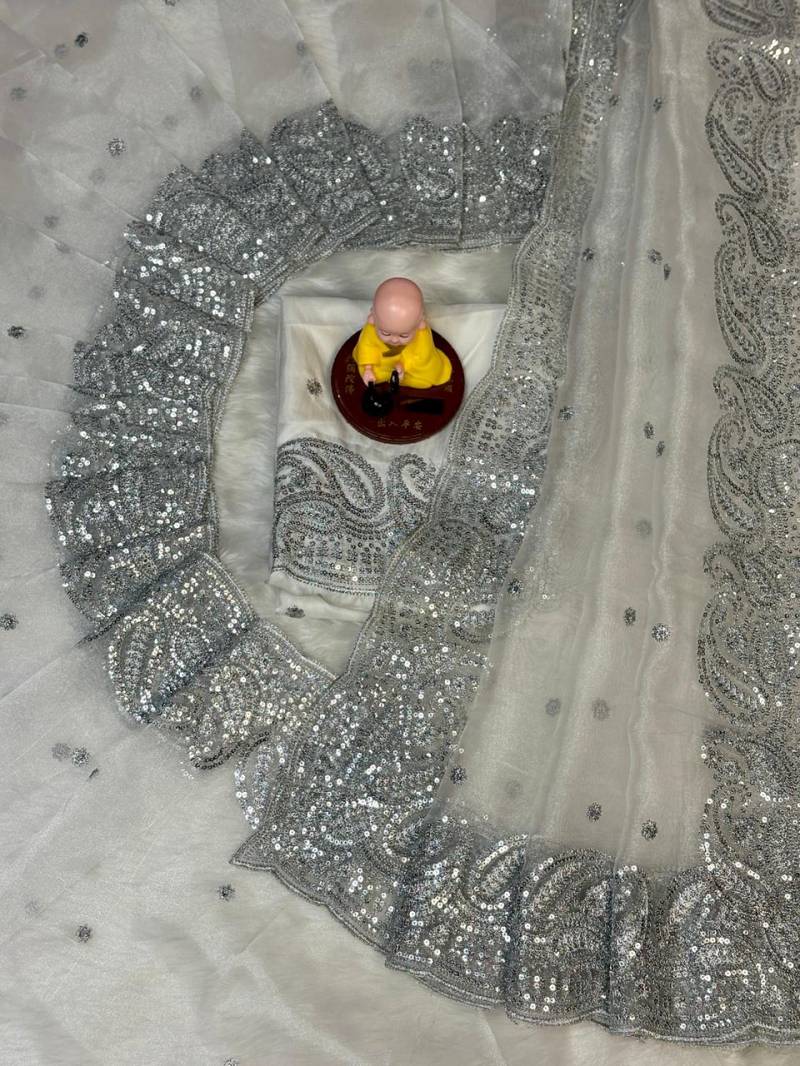 Vt 774 T Soft Organza Silver Zari Silk Saree Collection