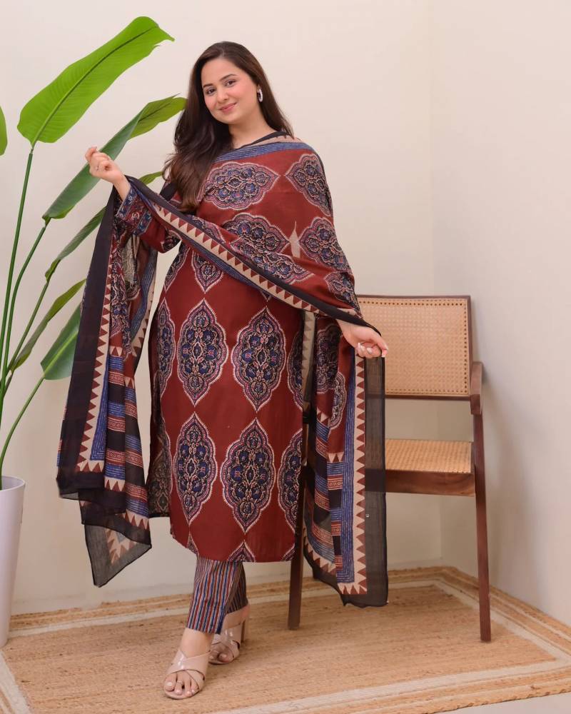 Dhruvi 372 Viscose Fancy Kurti With Bottom Dupatta Collection