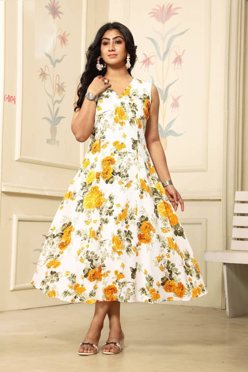 Ctz Maulasri Polyster Stylish Printed Kurtis Collection