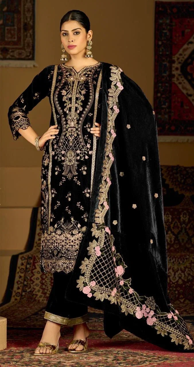 Bilqis B 211 A To D Velvet Embroidered Handwork Pakistani Salwar Kameez