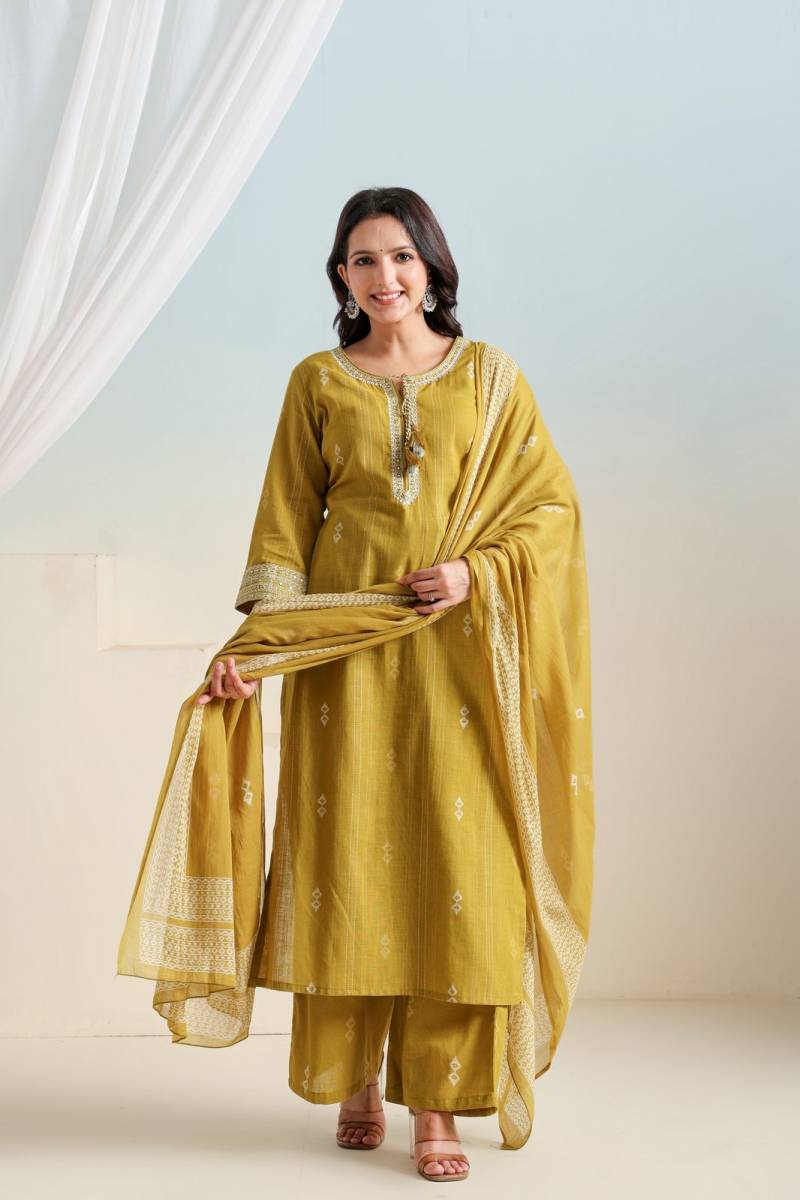 Naisha K 401 Cotton Casual Wear Kurti Pant And Dupatta Collection