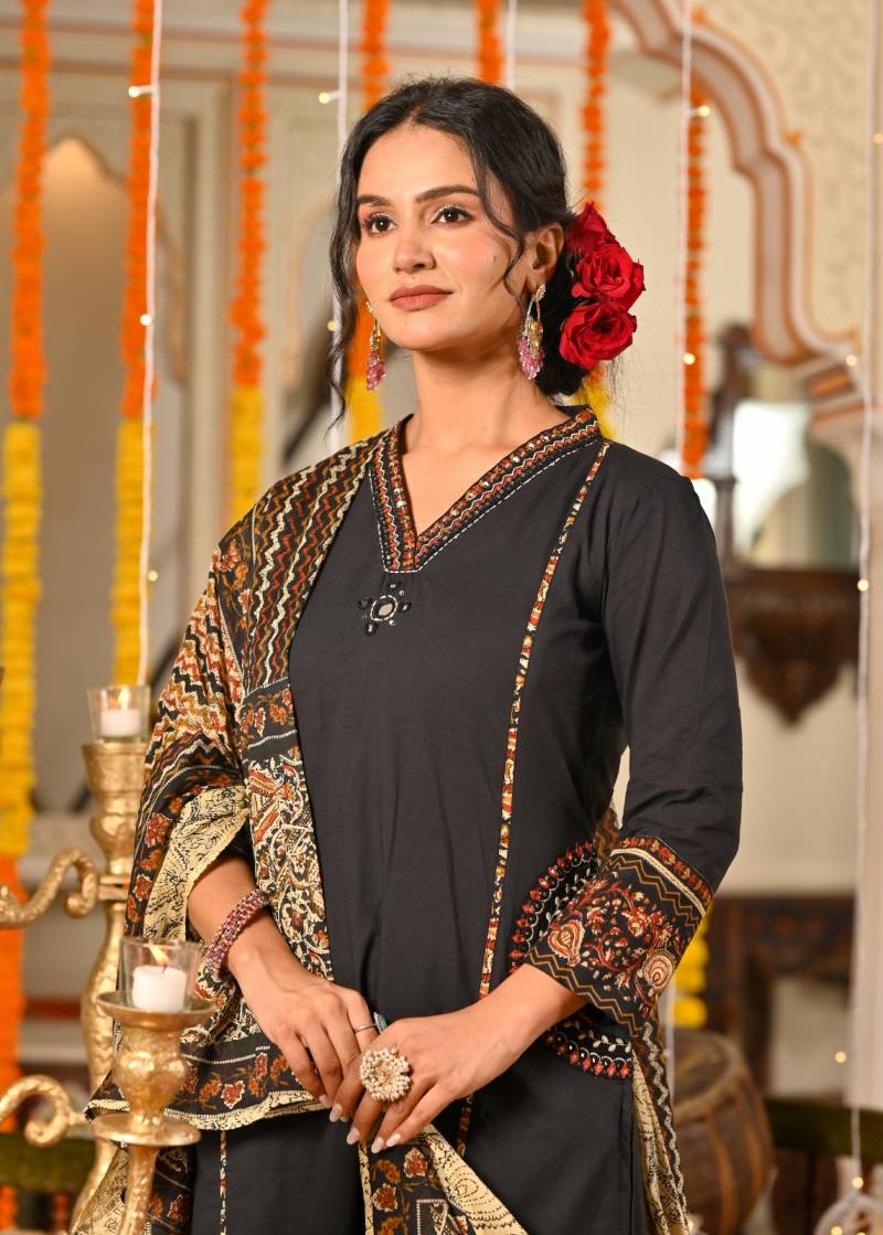 Naisha K 416 Cotton Designer Festival Wear Kurti Pant And Dupatta Collection