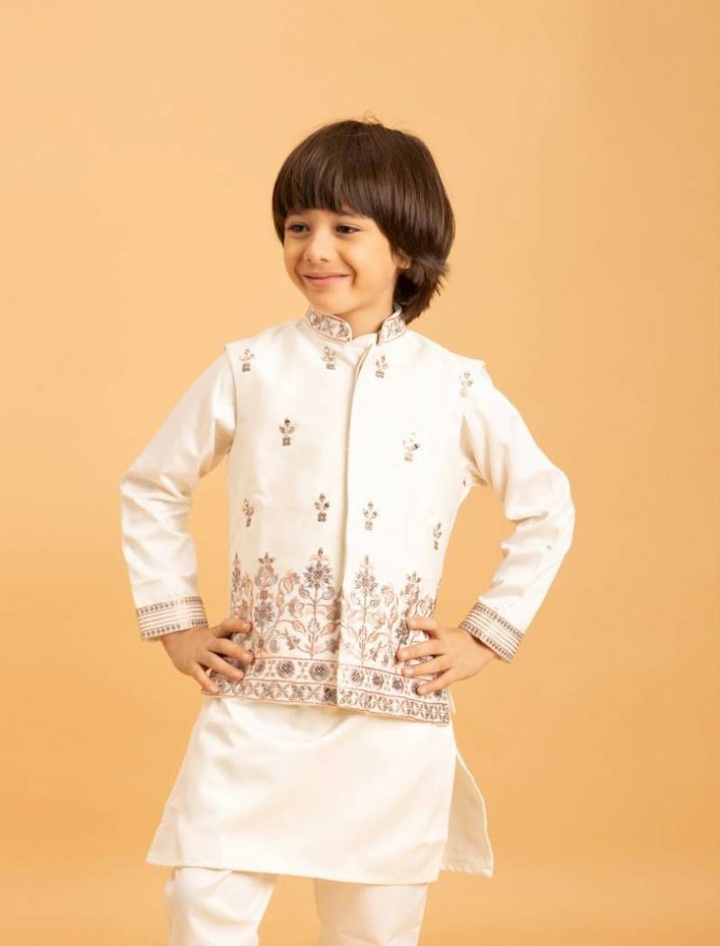 Clleora Ethni Kidz Malai Satin Embroidered Work Kurta Pant And Koti