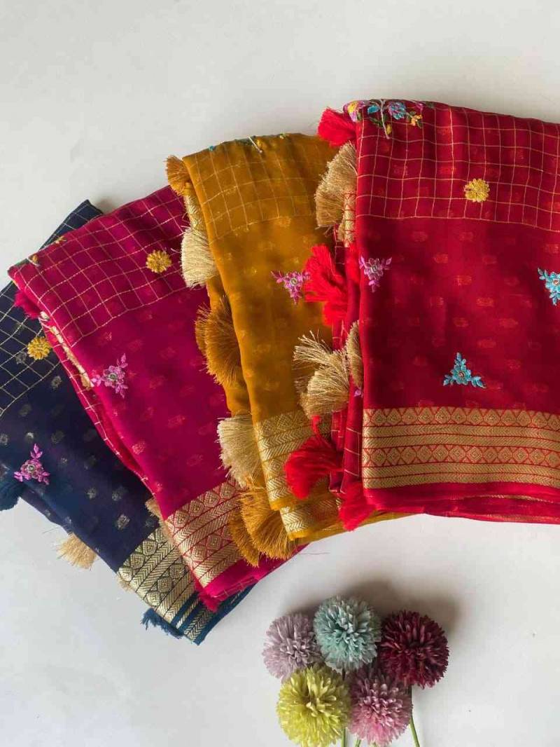 Kc 4030 Georgette With Beautiful Gamthi Worked Chex Designer Saree Collection