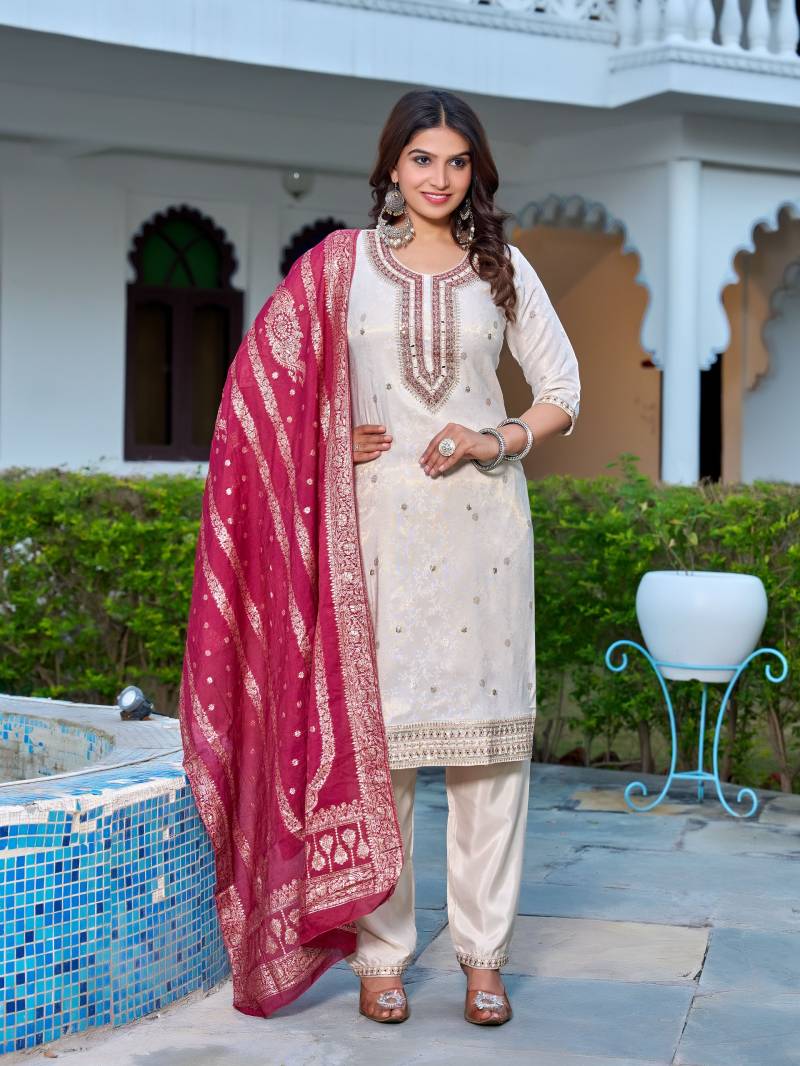 Naisha K 451 Georgette Festival Wear Kurti Pant And Dupatta