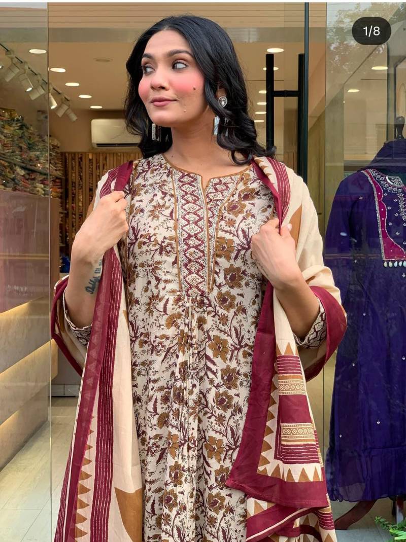 Tanya 01 Magic Cotton Printed Casual Wear Kurti Pant And Dupatta