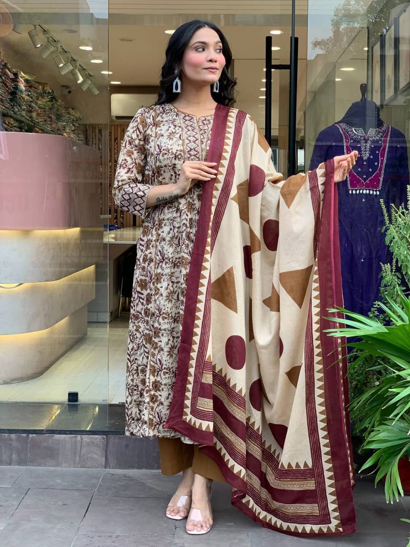 Tanya 01 Magic Cotton Printed Casual Wear Kurti Pant And Dupatta