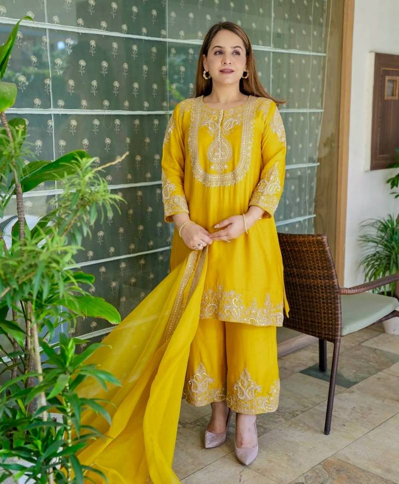 Bt 5013 Chinon Silk Designer Kurti With Bottom Dupatta Collection
