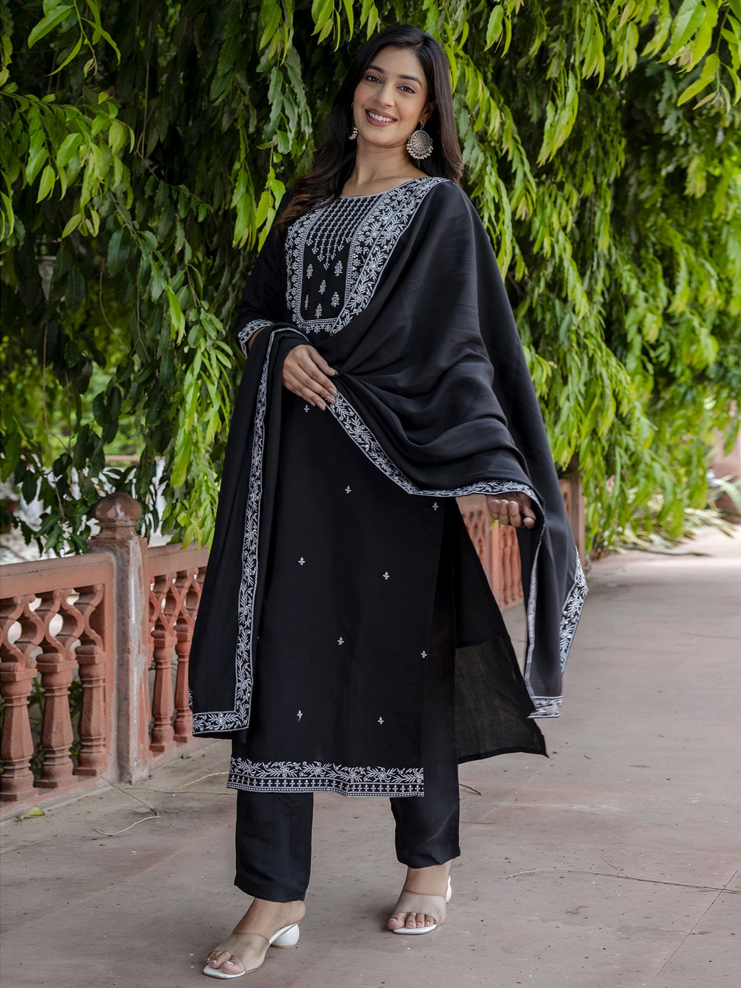 VP 9592 Black Viscose Roman Silk Embroidery Straight Kurta Pant with Dupatta Set