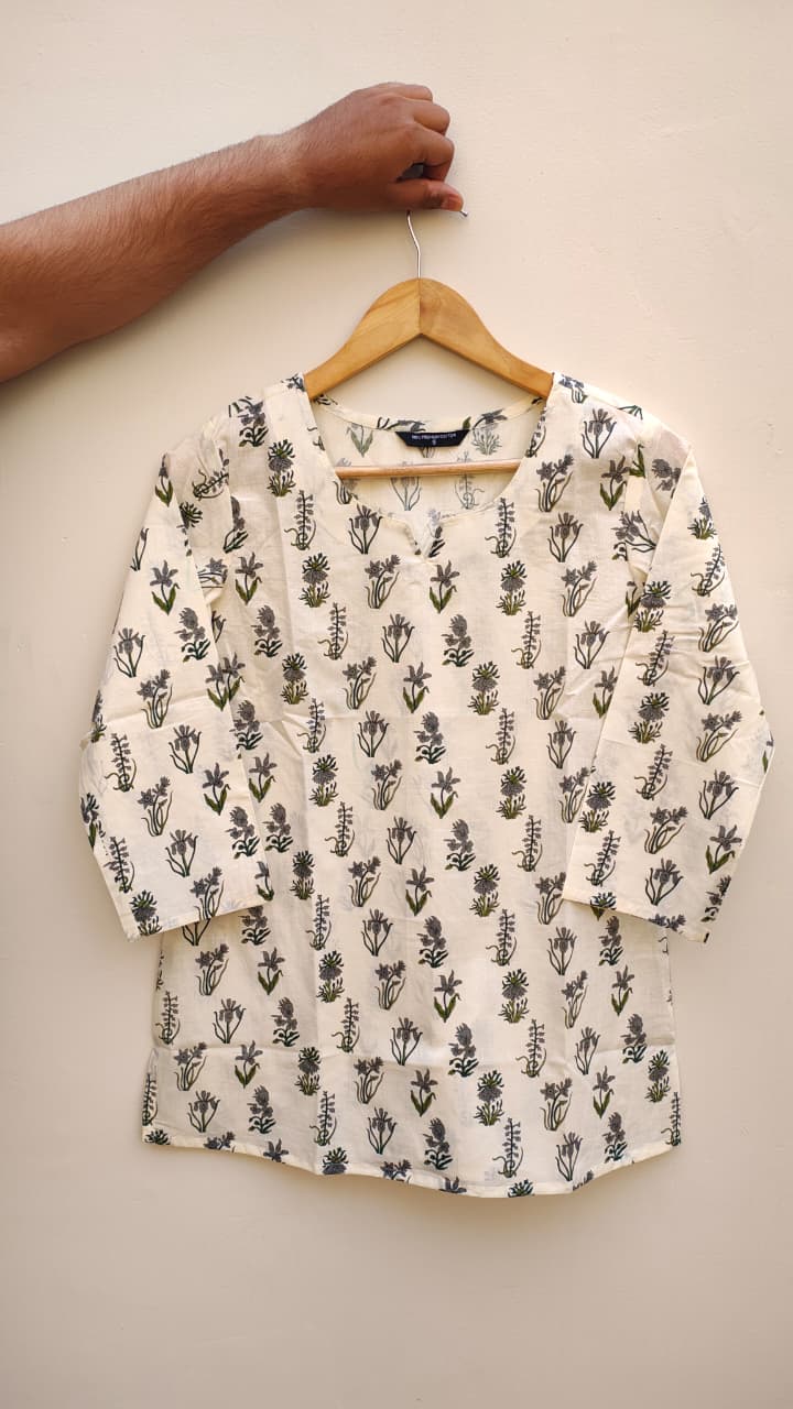 Naisha K 475 Cotton Printed Short Casual Wear Top Collection