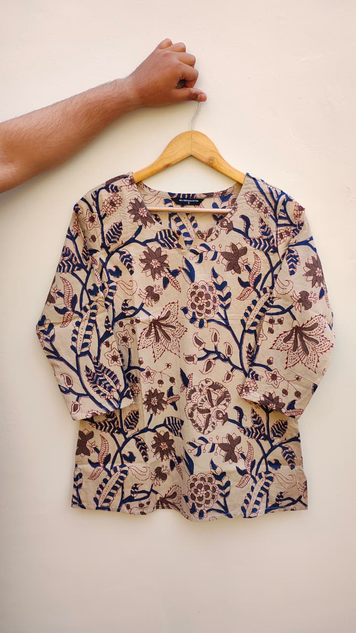 Naisha K 475 Cotton Printed Short Casual Wear Top Collection