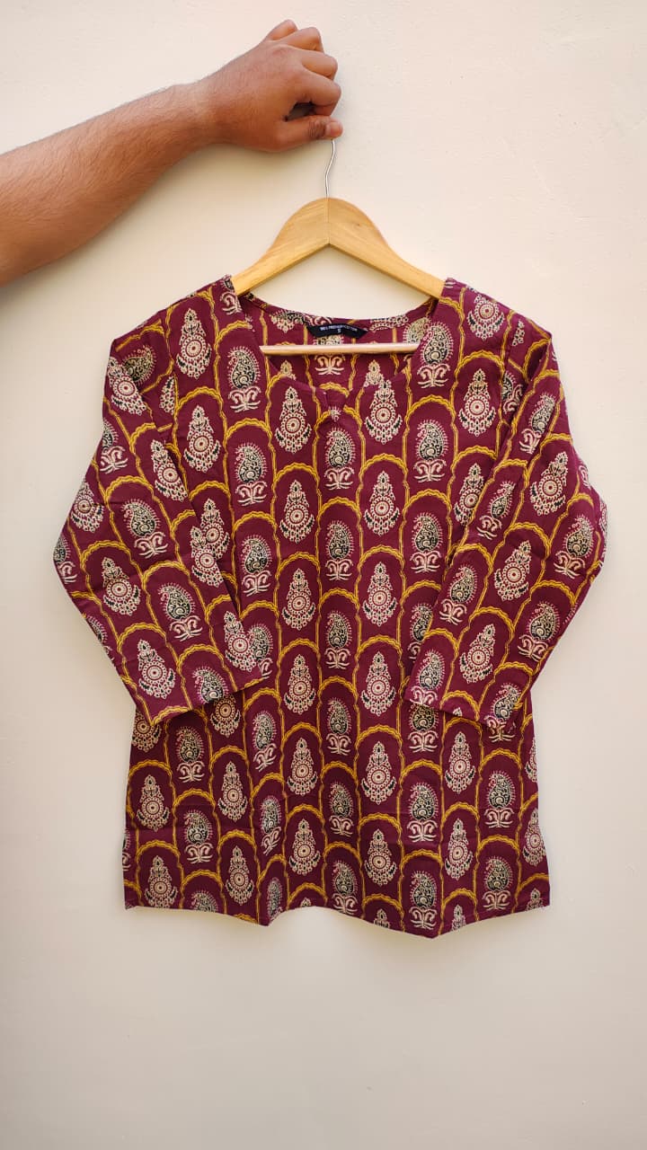 Naisha K 475 Cotton Printed Short Casual Wear Top Collection