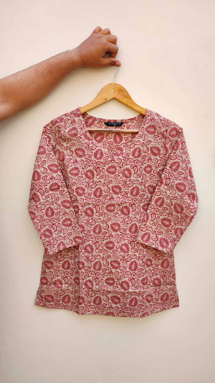 Naisha K 475 Cotton Printed Short Casual Wear Top Collection