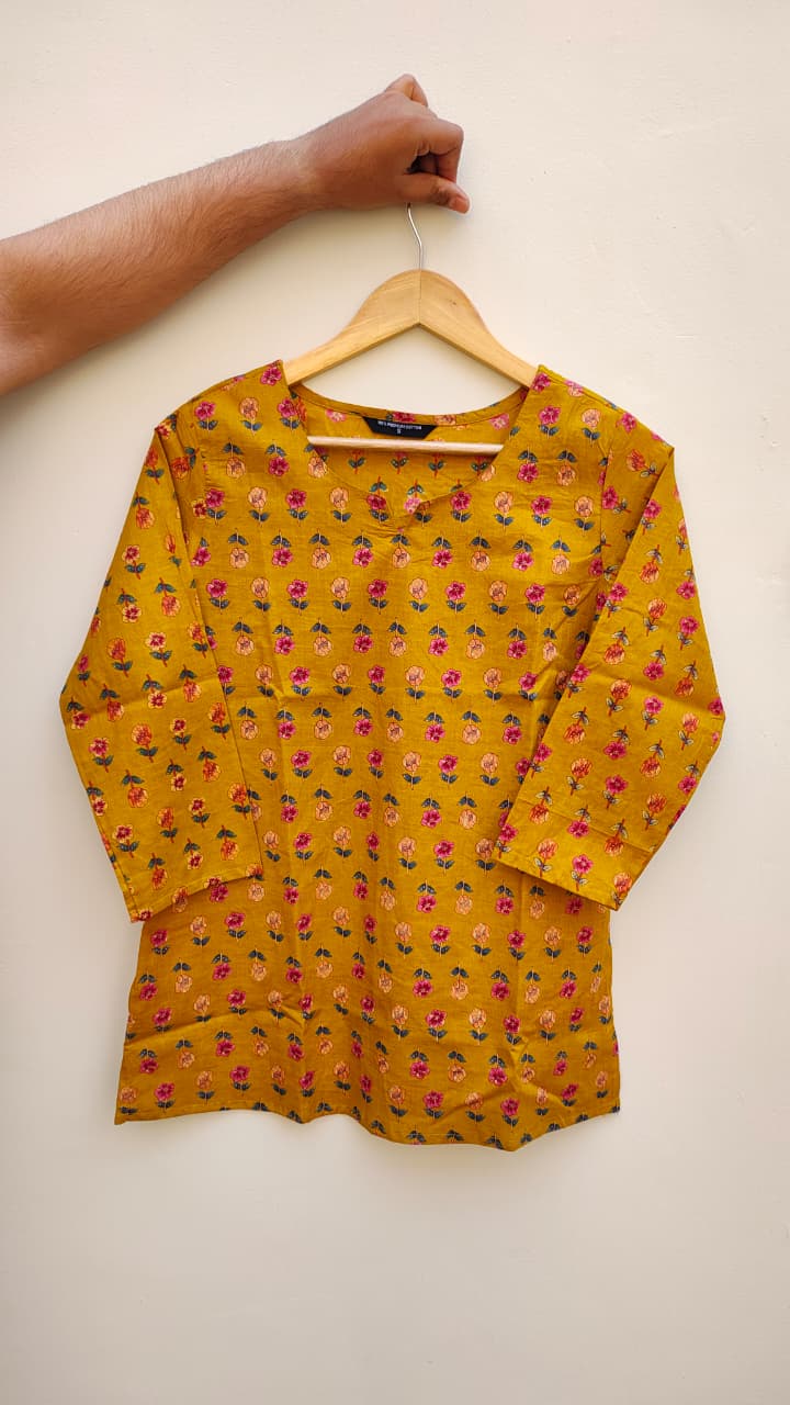 Naisha K 475 Cotton Printed Short Casual Wear Top Collection