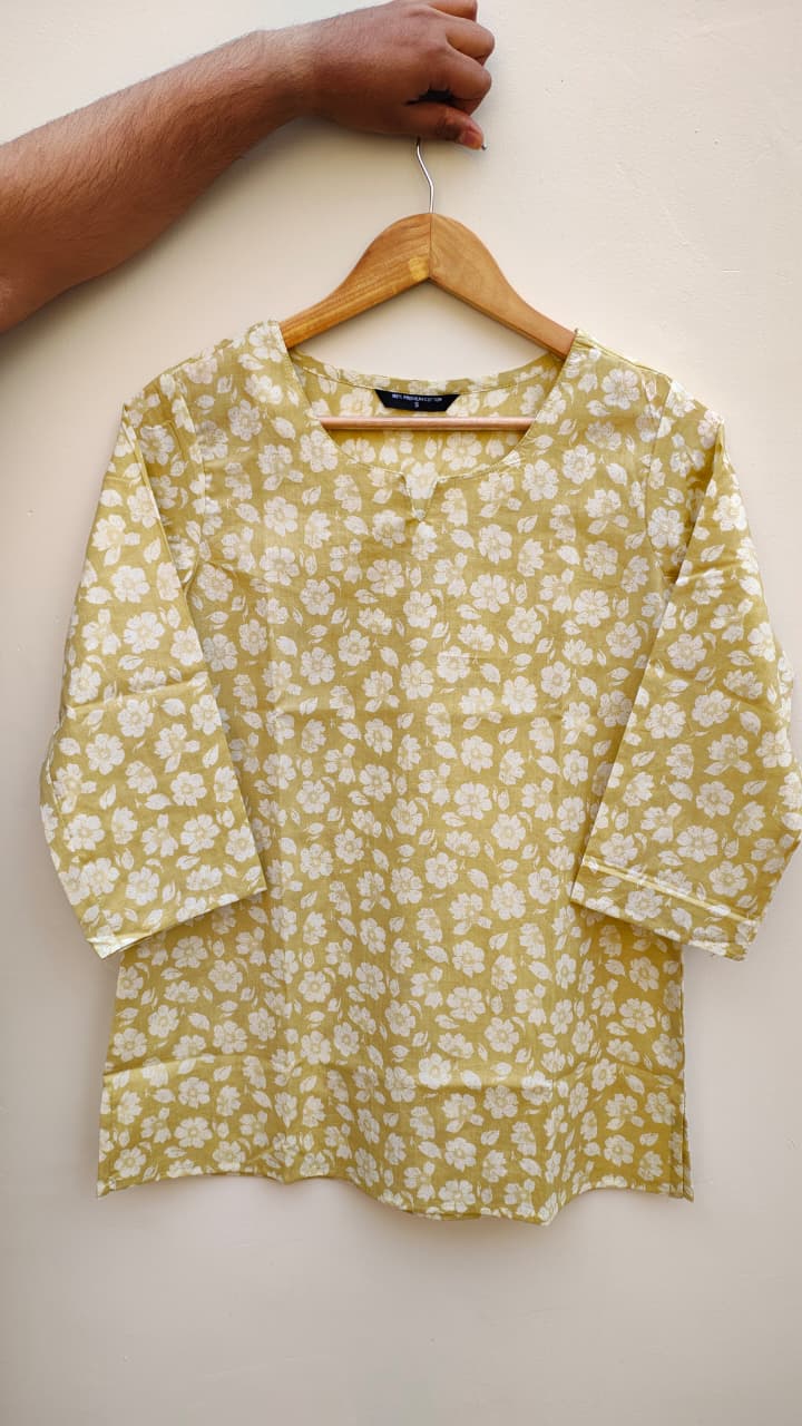 Naisha K 475 Cotton Printed Short Casual Wear Top Collection