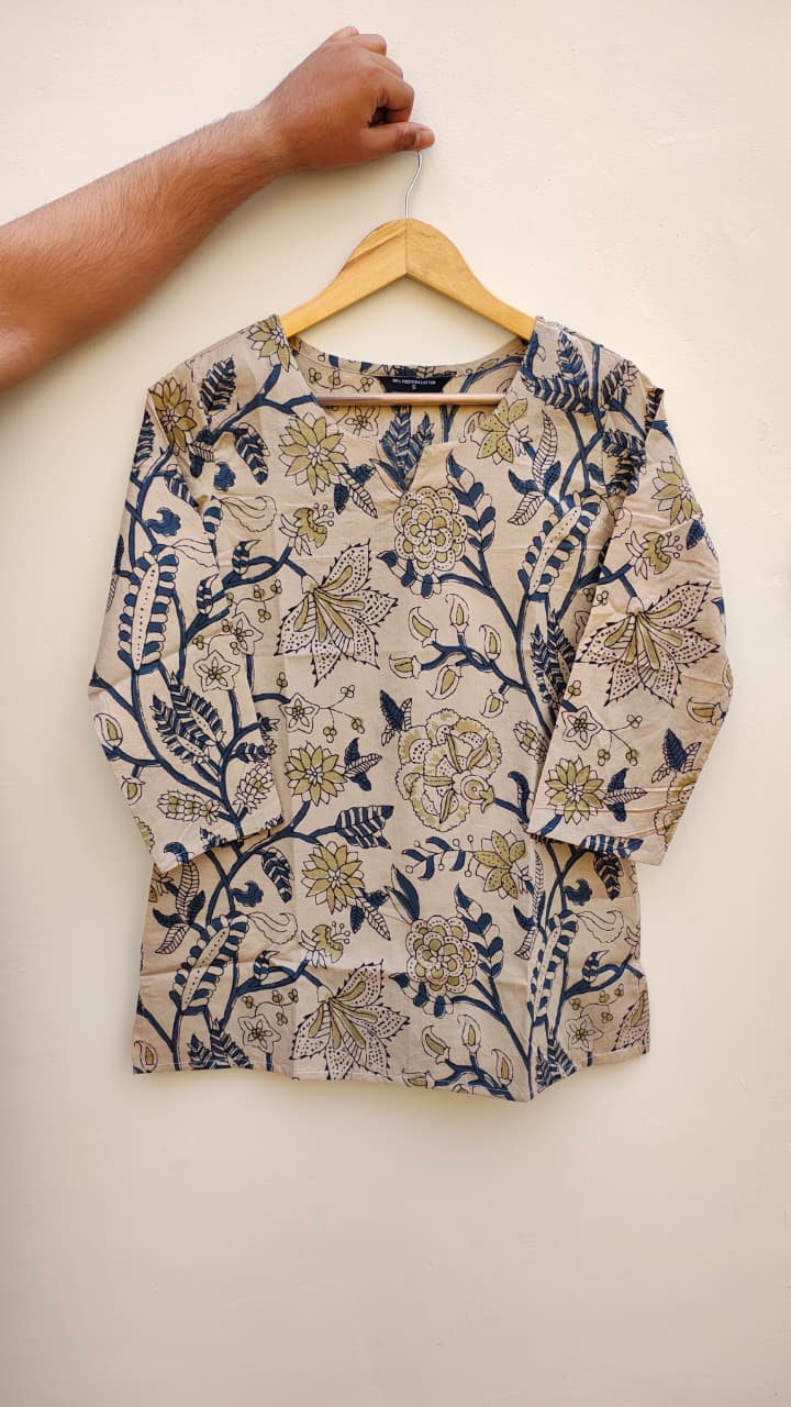 Naisha K 475 Cotton Printed Short Casual Wear Top Collection