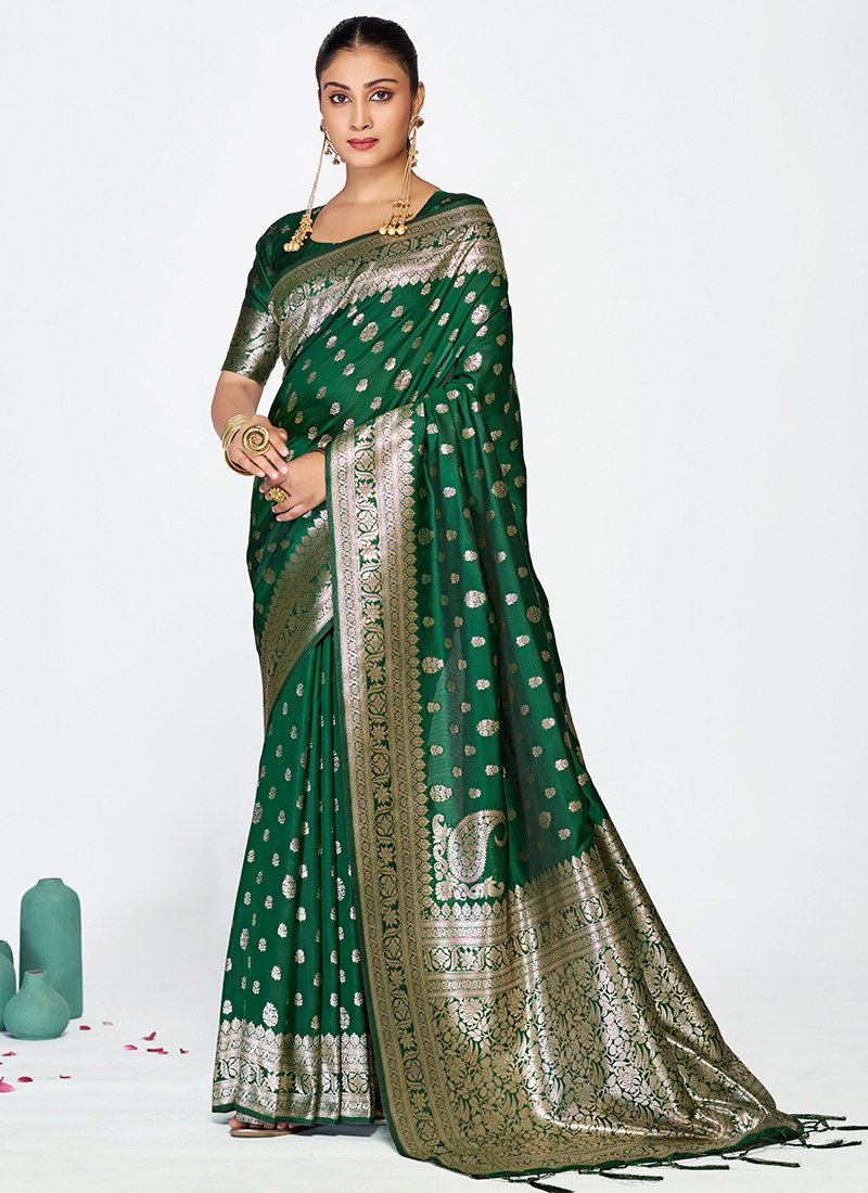 Vellora Vol 1 Banarasi Silk Weaving Work Saree