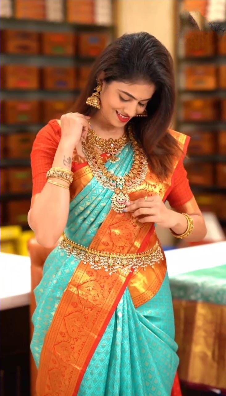 Soft Silk 6072 Lichi Soft Silk Festival Wear Rich Pallu Saree