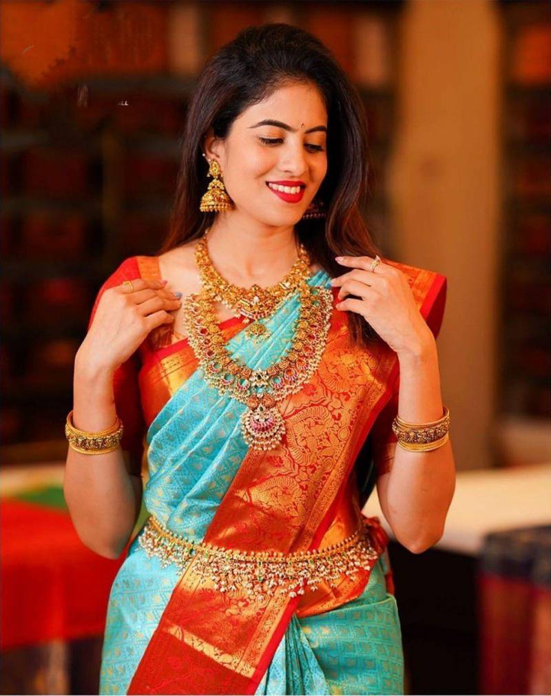 Soft Silk 6072 Lichi Soft Silk Festival Wear Rich Pallu Saree