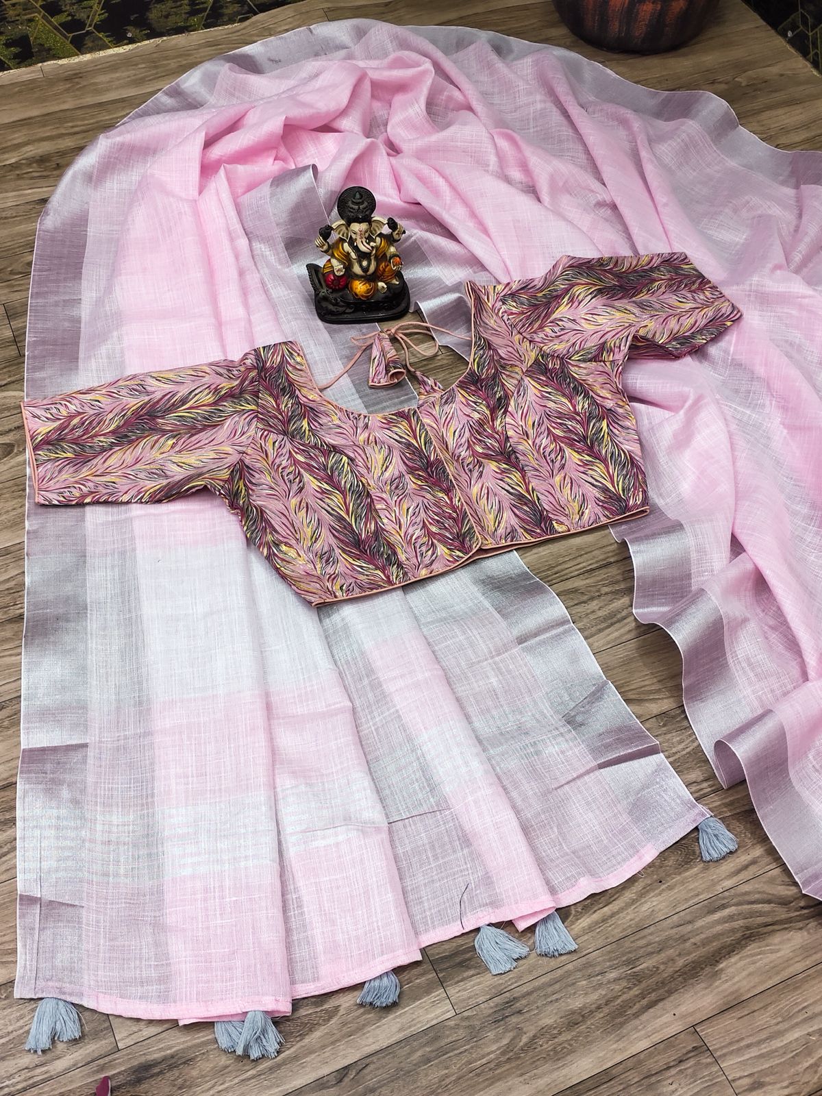 Lekha VC Morni Linen With Plane Weaving All Over Saree
